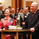King Harald and Queen Sonja at the reception held for members of the Norwegian trade delegation (Photo: Lise Åserud / NTB scanpix)